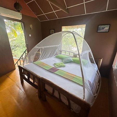 Готель Yala Eco Tree House New Тіссамахарама Екстер'єр фото