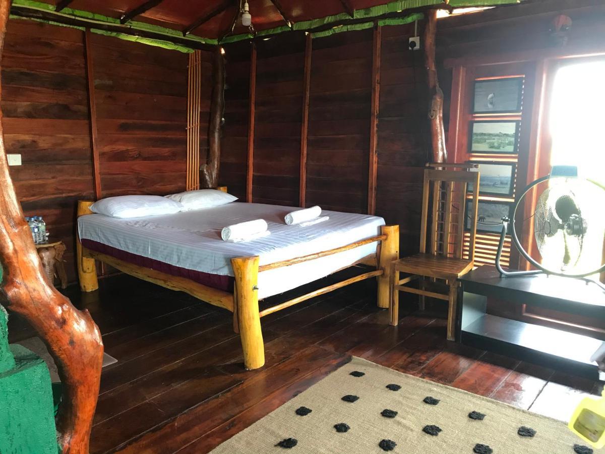 Готель Yala Eco Tree House New Тіссамахарама Екстер'єр фото